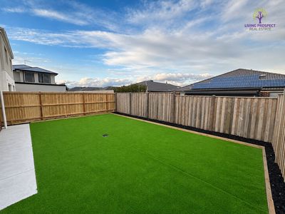 44 Yellowbox Drive, Point Cook
