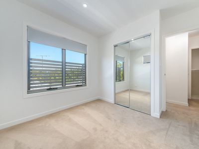 3 / 42-44 Blake Street, Southport