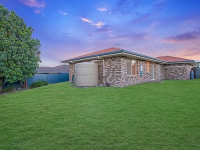 8 Kyah Close, Kallangur