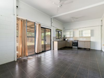 27 Gillatly Road, Humpty Doo