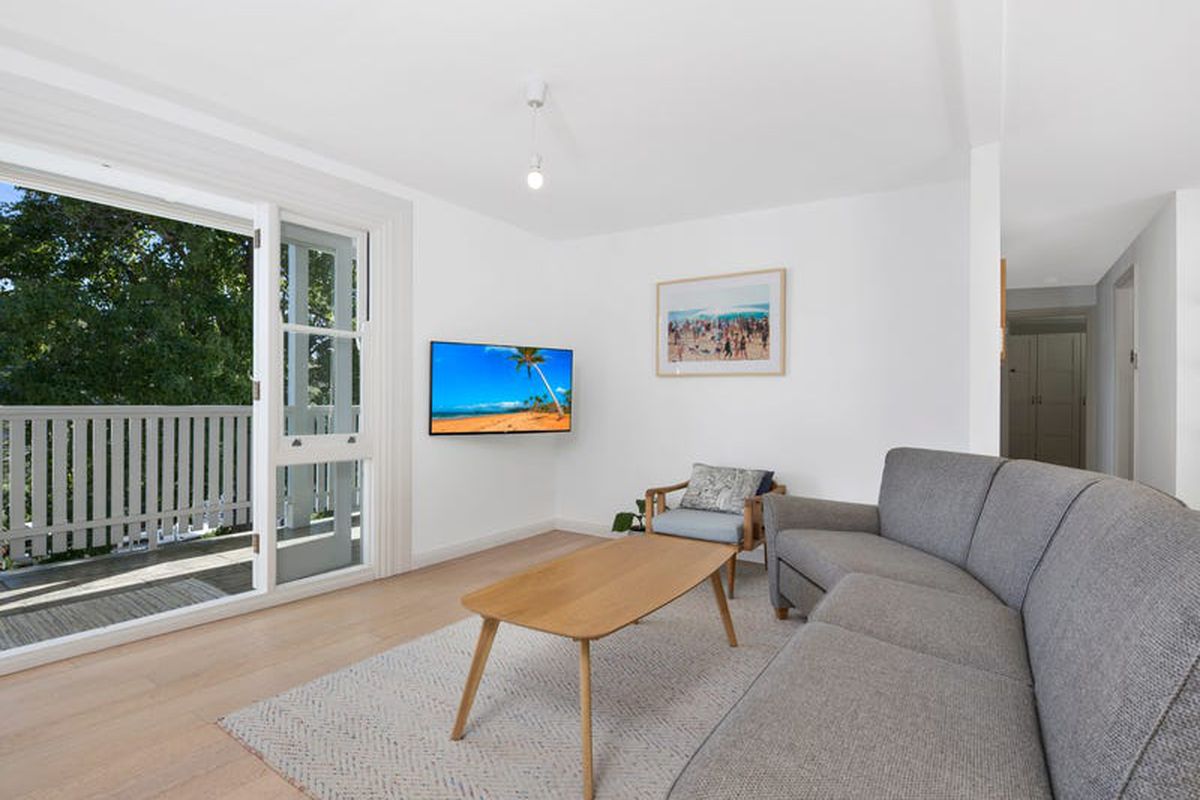 6A Riviera Avenue, Terrigal