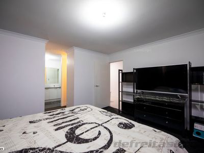 5 Sieber Road, Banksia Grove