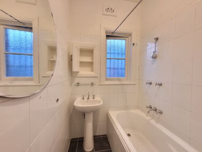 10 Moreton Street, Lakemba