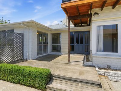 15 Wychwood Crescent, Bishopdale