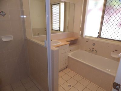 10 Chestnut Drive, Flinders View