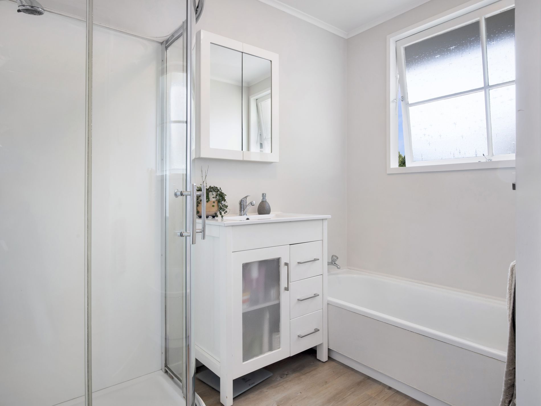 186 California Drive, Totara Park