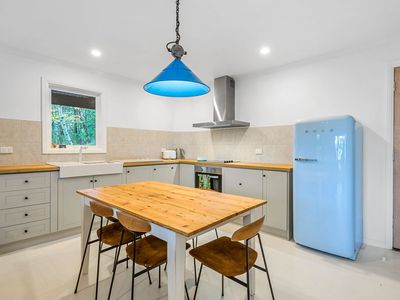 100 Douglas Road, Mount Macedon