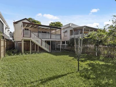 31 Geelong Street, East Brisbane