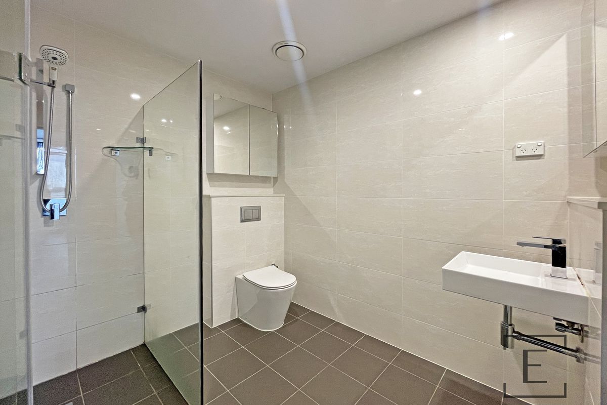 303 / 4 Smallwood Avenue, Homebush