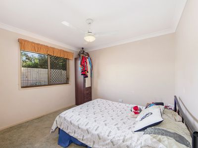 1 Tallowood Street, Yamanto
