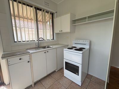 1 / 6 Helen Street, Warilla