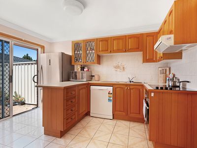 2 / 27 South Street, Tuncurry