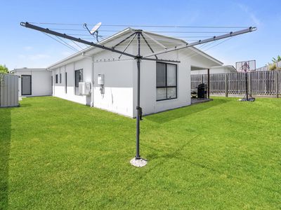 17 Altitude Drive, Pimpama