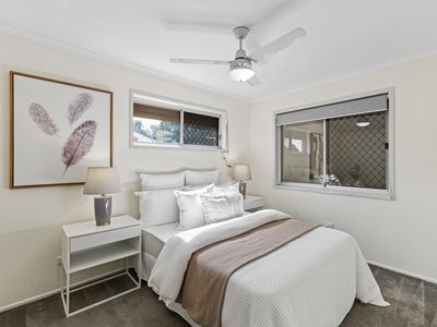 10 Dorunda Avenue, Beachmere
