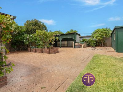 50 Howes Crescent, Dianella