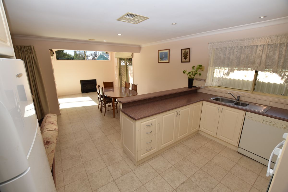 3 / 8-10 Unwin Street, Kyabram