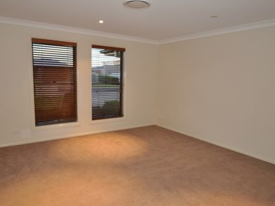 7 Ritz Place, Dubbo