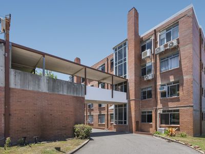 4 / 23 Cleveland Terrace, North Ward