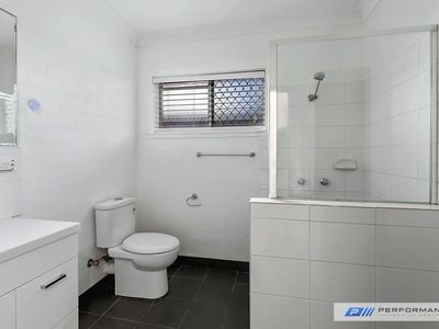 4 / 17 Meyer Street, Southport