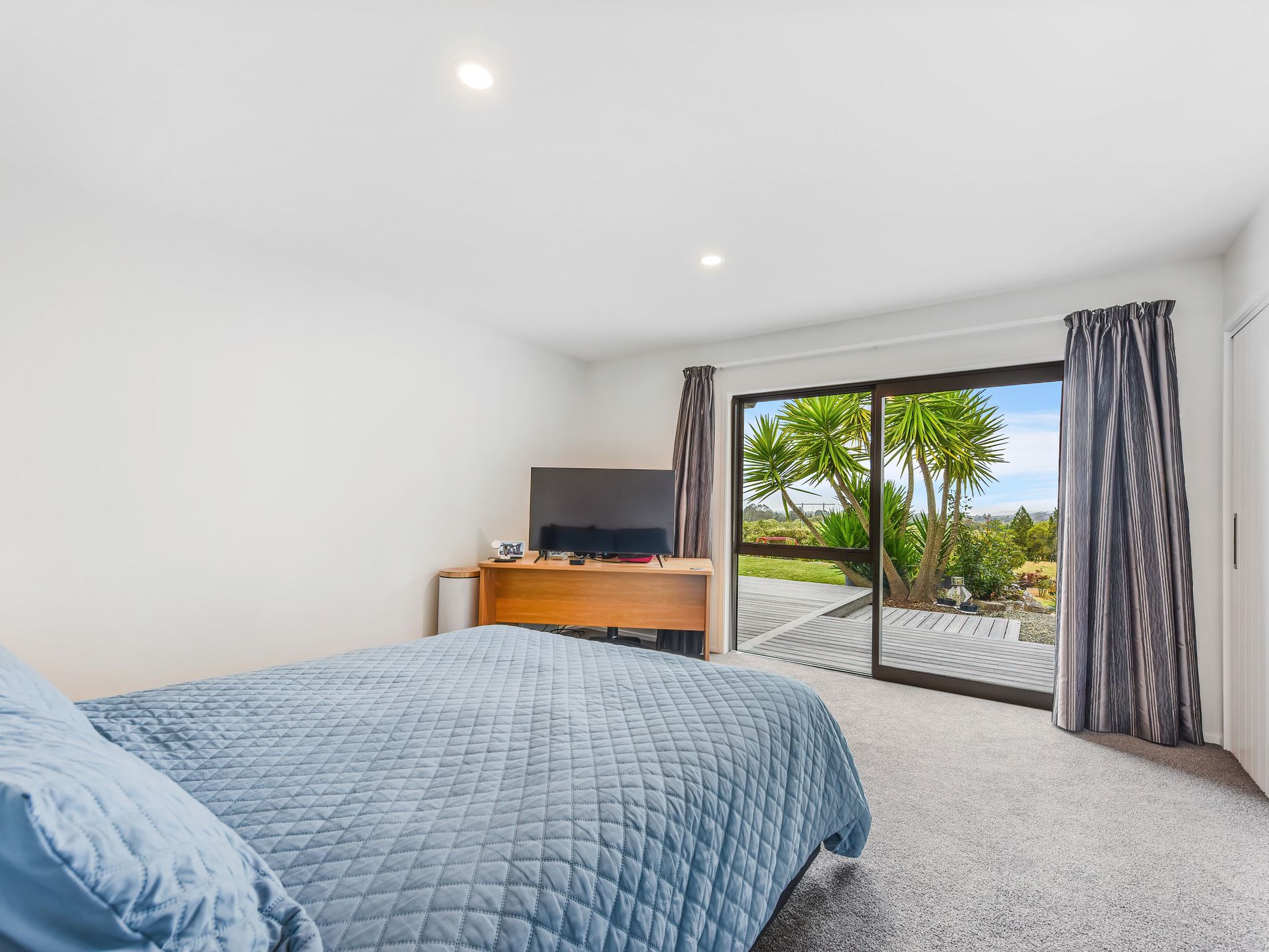 127 Mount Heslington Road, Brightwater KC&CO. Real Estate