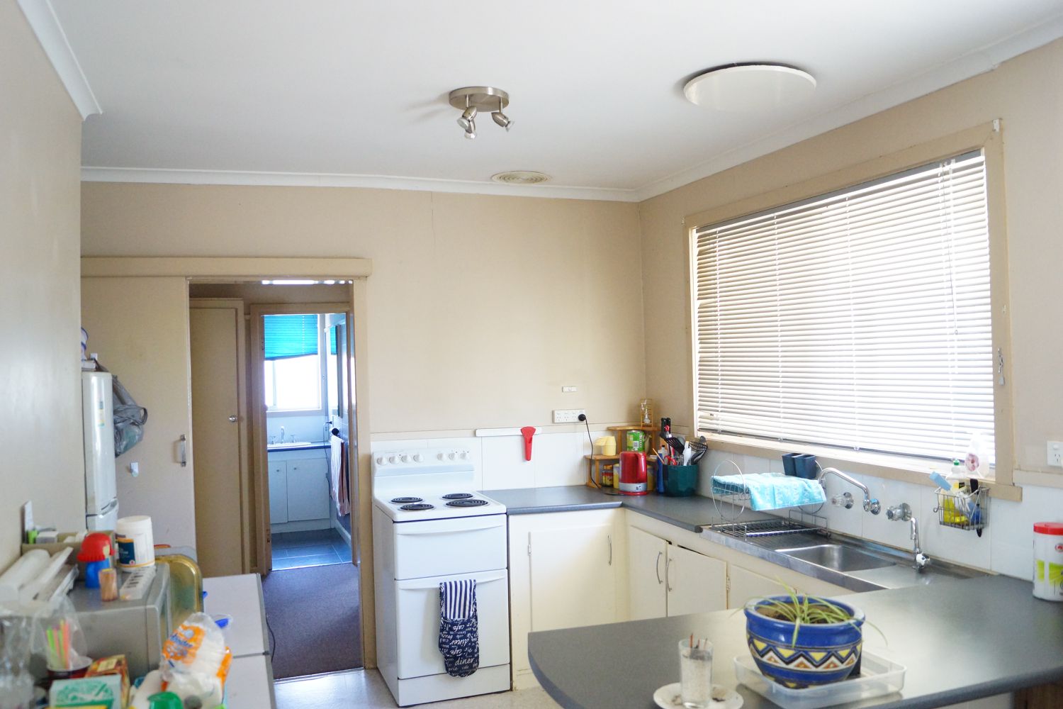 7 Langlands Street, Horsham