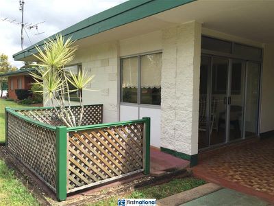 5 Armstrong Street, Atherton