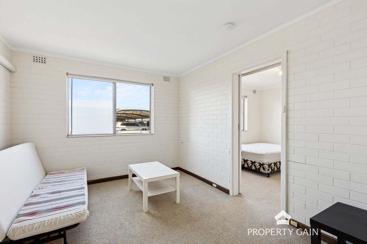 7 / 82 Broadway, Crawley