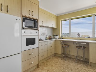 2 Vickery Place, Maryhill