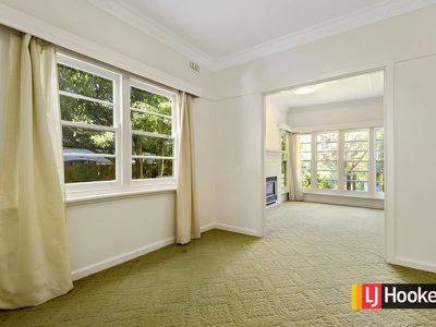 34 Whitehorse Road, Blackburn