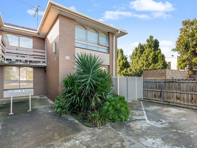 5 / 55 Cowper Street, Footscray