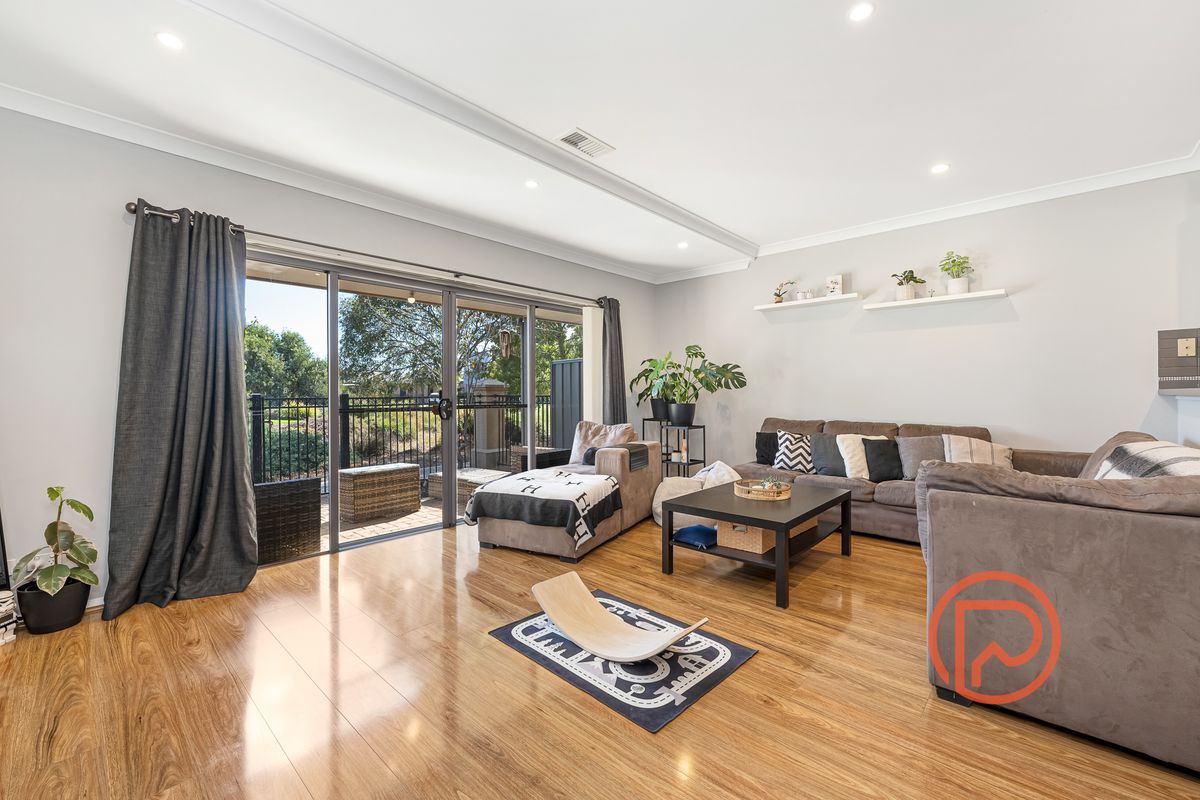 62 Hindmarsh Circuit, Mawson Lakes