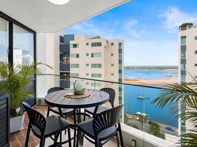 1402 / 41 Labrador Street, Labrador