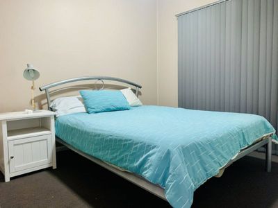 64 Crown Street, Dubbo