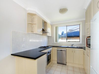 2 / 22 Seymour Drive, Flinders