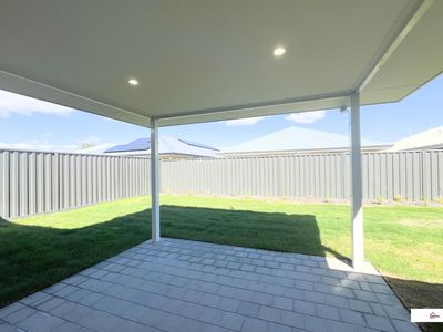 28 Townsend Street, Lakelands