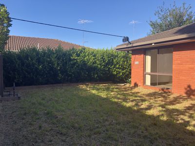 1 / 13 Matilda Court, Belmont
