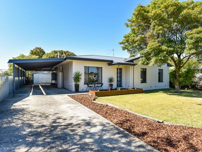 17 Bowman Street, Millicent