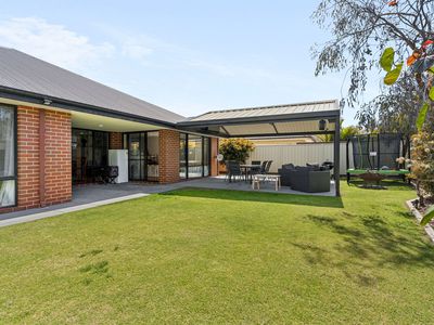 10 Teague Way, Lakelands