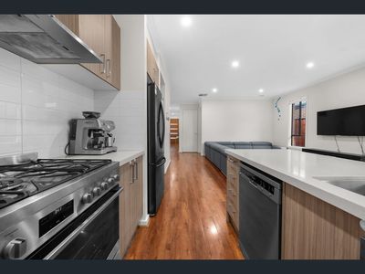 9 Onoway Approach, Mickleham