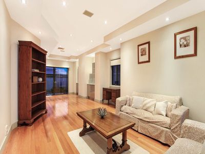 8 Plover Place, Blackbutt