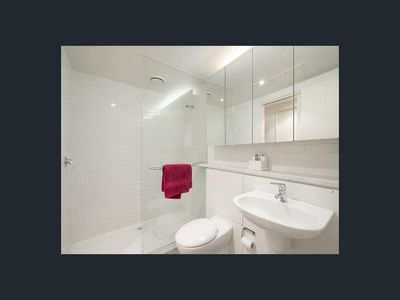 301 / 28 Wills Street, Melbourne