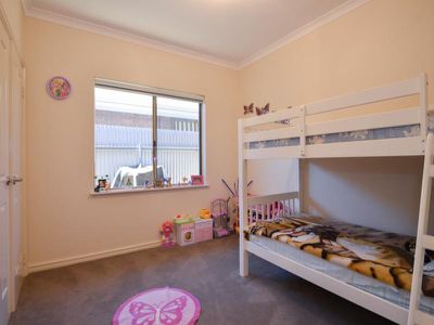 20 Riverina Way, Hannans