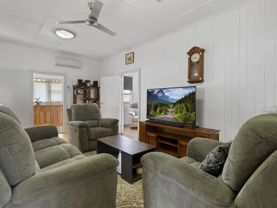 2 Lower McCormack Street, Bundamba