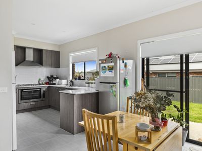 2 DRAGONFLY DRIVE, Seymour