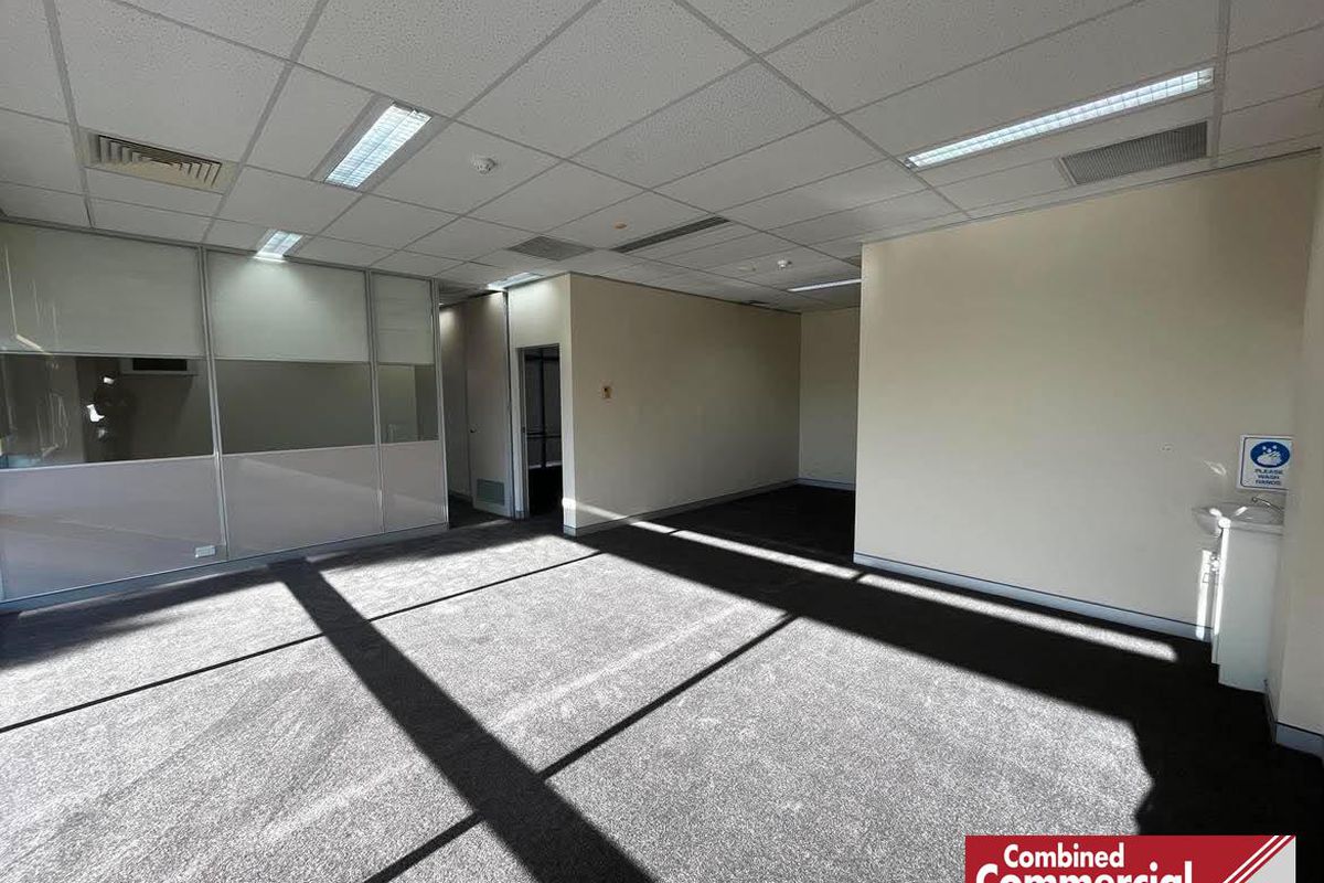 223 / 4 Hyde Parade, Campbelltown