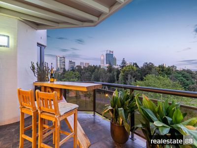 5 / 168 Mounts Bay Road, Perth