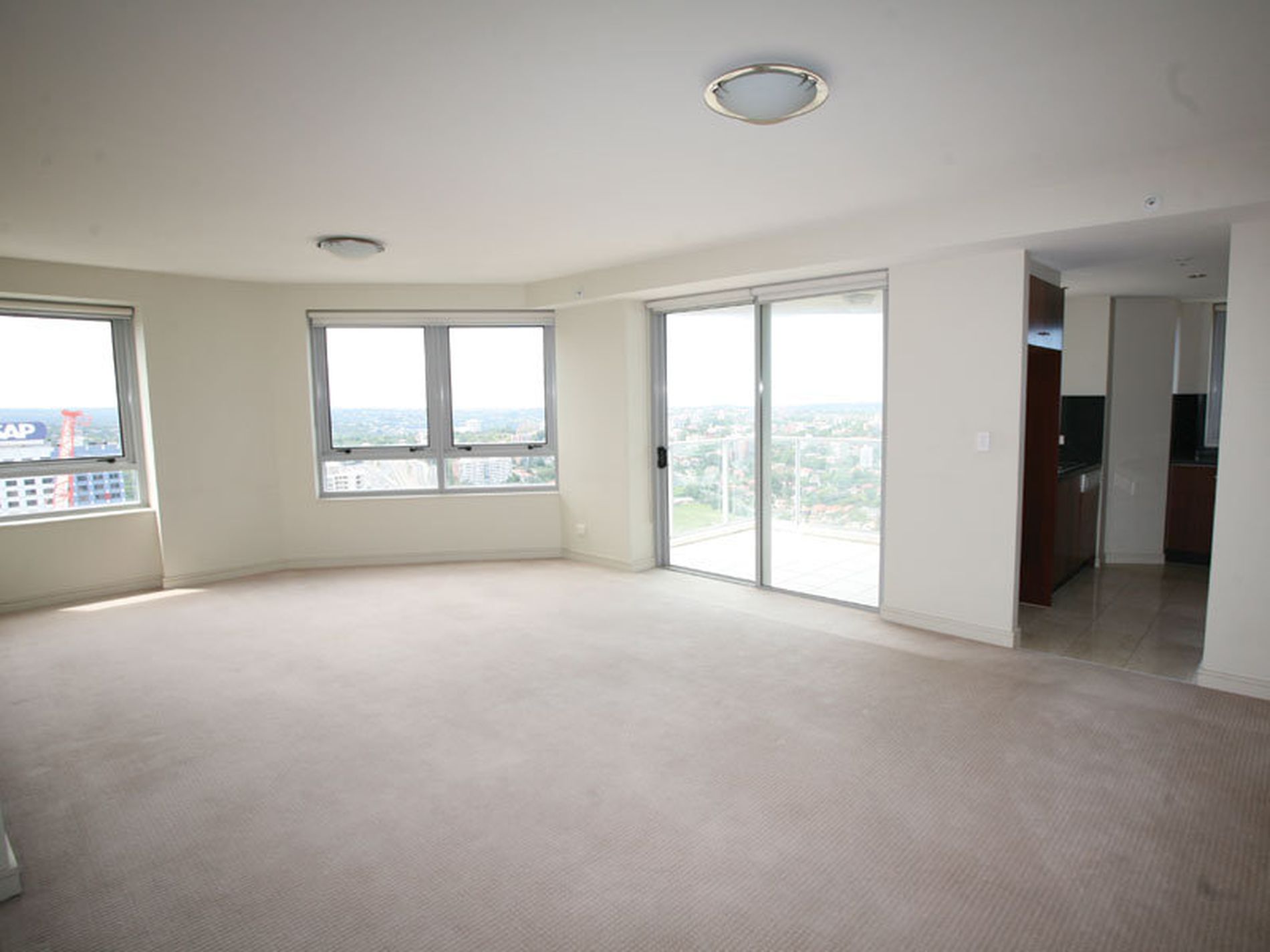 3104 / 77-81 Berry Street, North Sydney