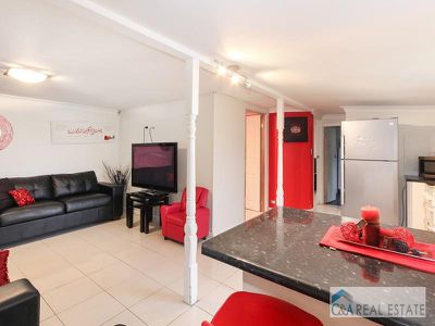 11 Appleton Ave, Lurnea