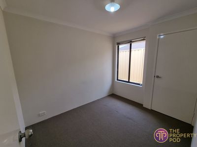 35 Moston Crescent, Bertram