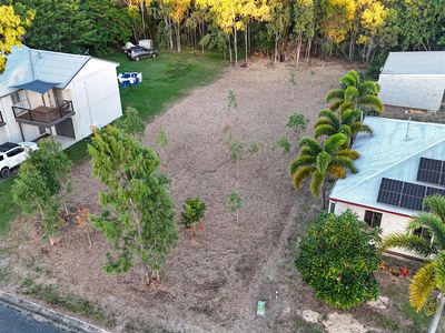 28 Marine Parade, Midge Point